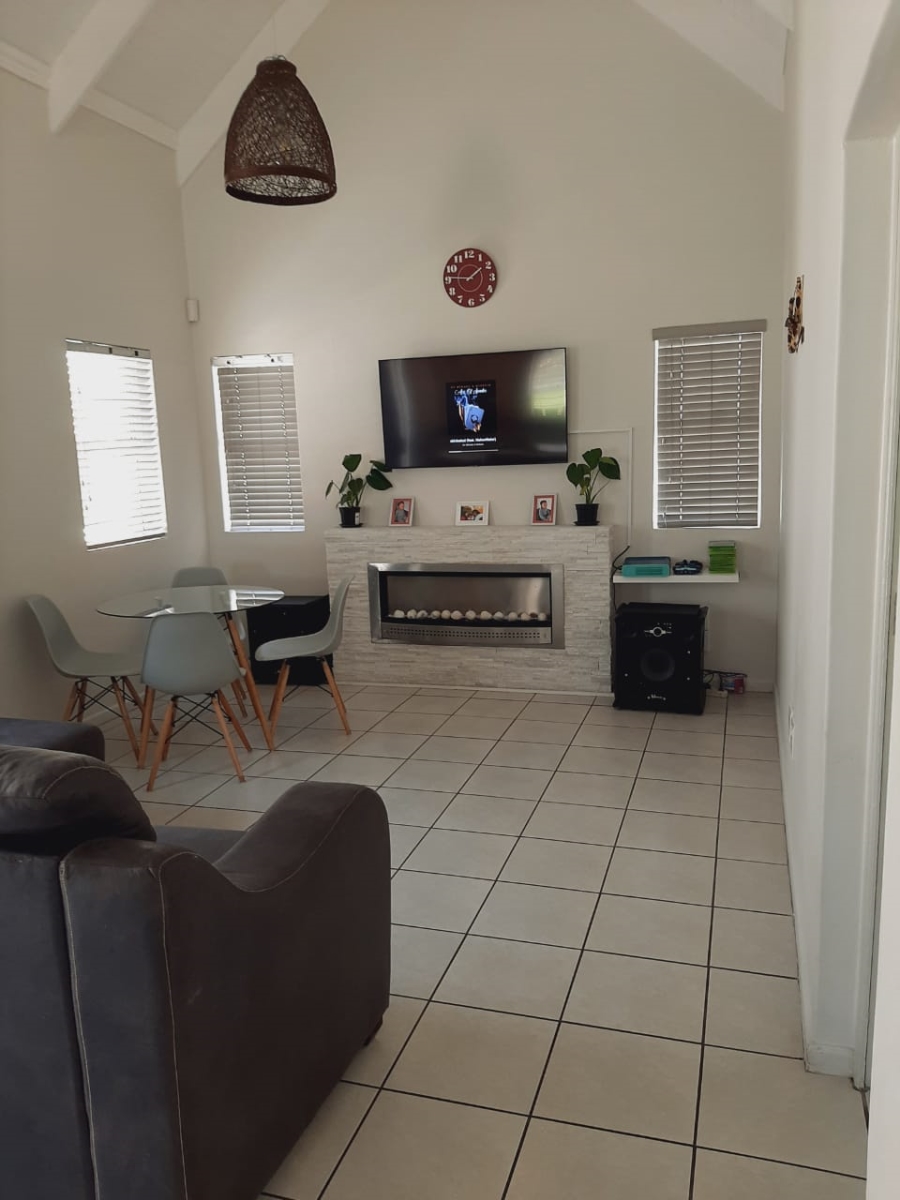 3 Bedroom Property for Sale in Vredenburg Western Cape